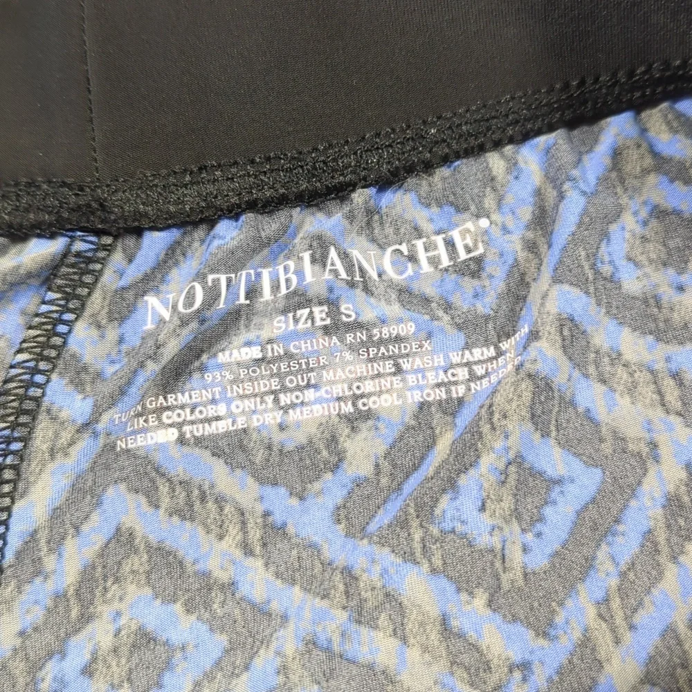 Nottibianche pajama set small EUC - Picture 3 of 3